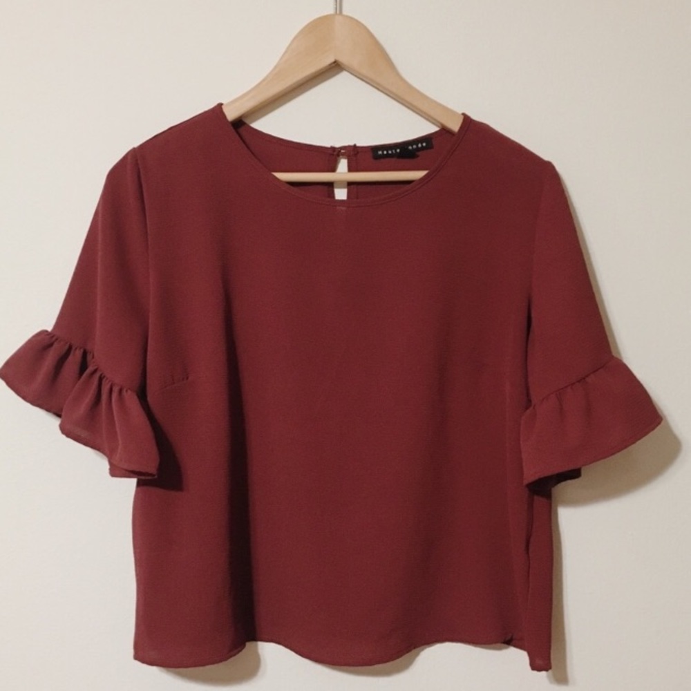 Wine/maroon flutter sleeve cropped blouse
